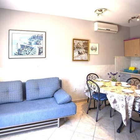 Villla Brigitte Tucepi Apartment Exterior photo