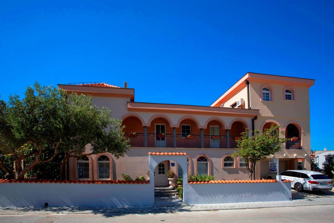Villla Brigitte Tucepi Apartment Exterior photo